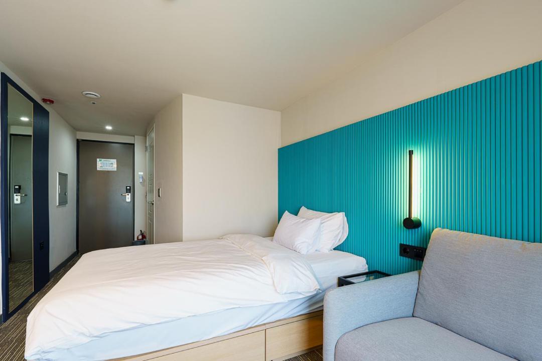 Little Prince Hotel 群山 外观 照片